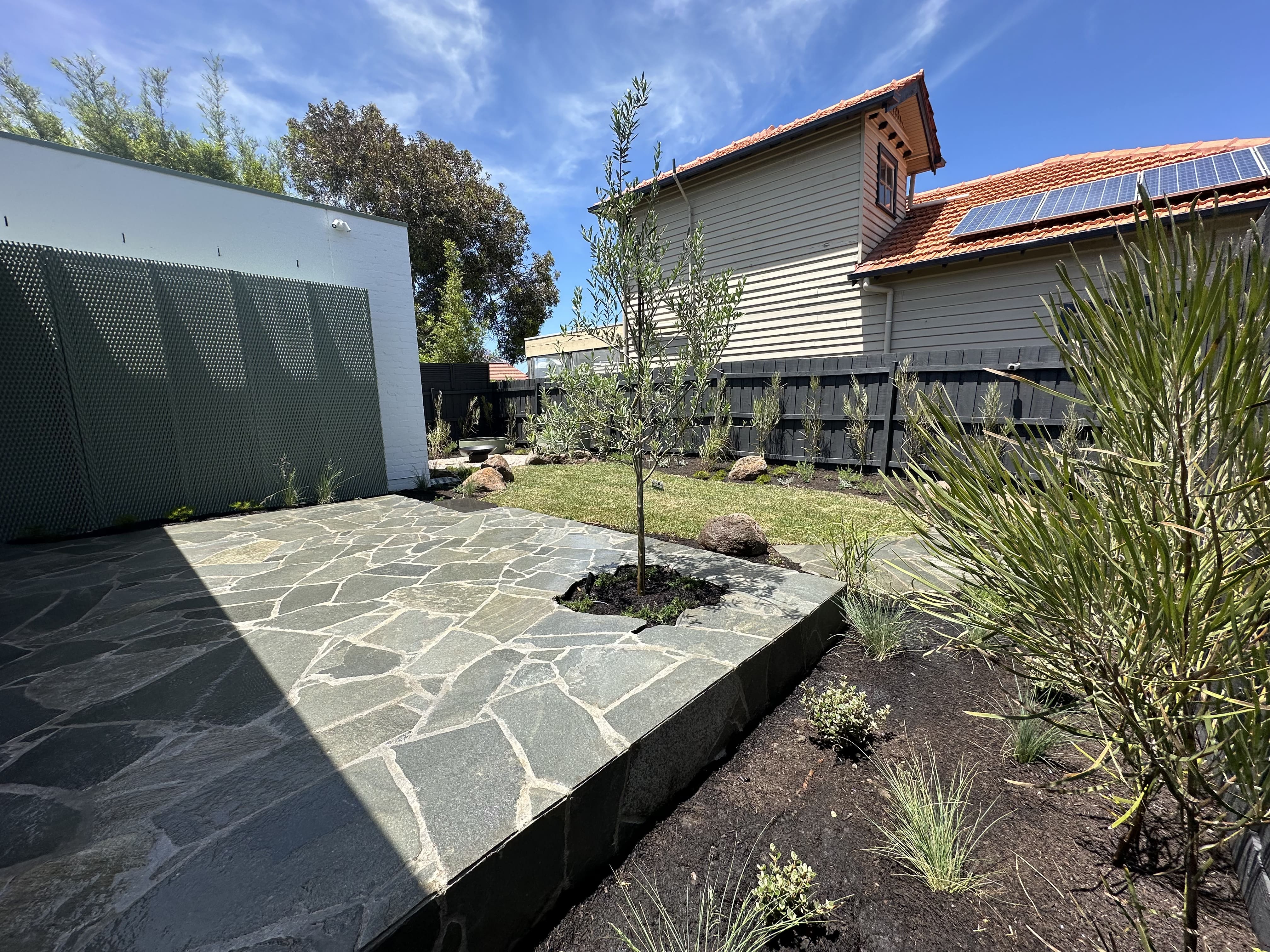 Garden and outdoor build